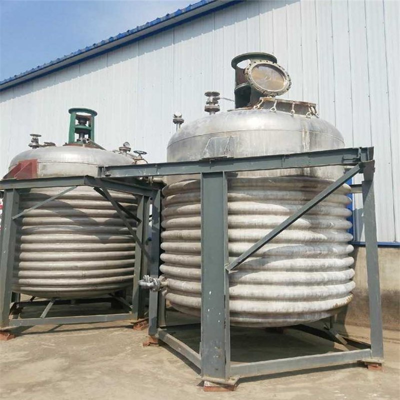 化工行业新动态:化工原料供应商引领转型升级